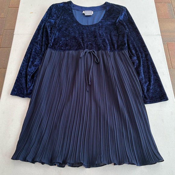 Vintage 90’s Rabbit Rabbit Rabbit Velvet and Pleated Navy Dress - Picture 1 of 11